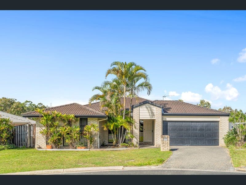 4 Ava Court, Upper Coomera — photo 1 of 5