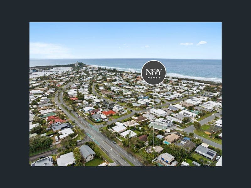 61 Point Cartwright Drive, Buddina — photo 1 of 5