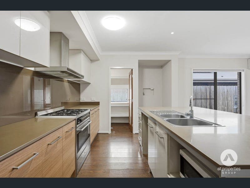 14 TASKER STREET, Yarrabilba — photo 1 of 5