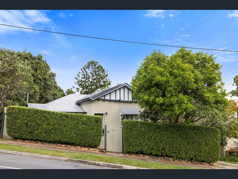 20 Willmington Street, Newmarket — photo 1 of 5