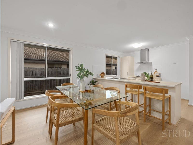 7A Cardena Drive, Augustine Heights — photo 1 of 5