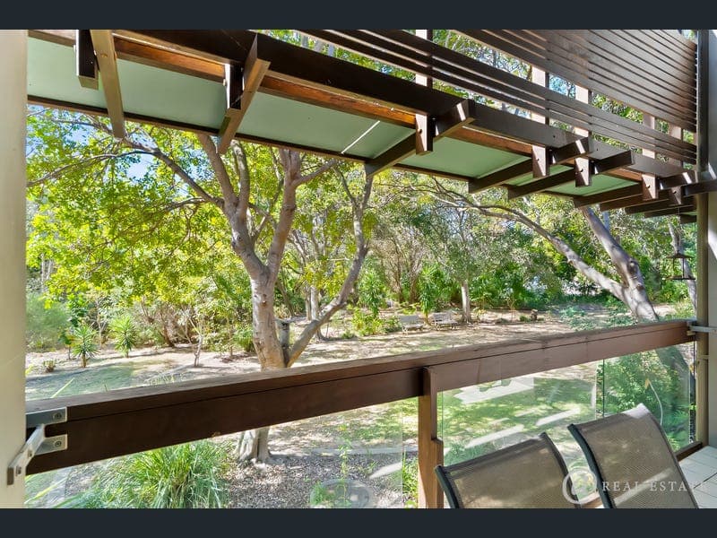 7/6 Lakewood Place, Zilzie — photo 1 of 5