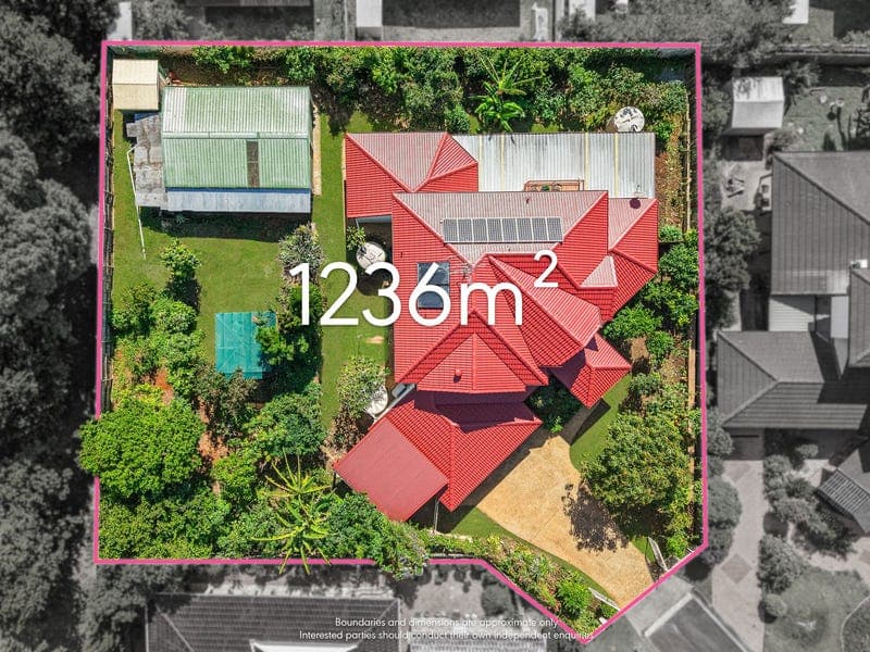 13 Jondel Close, Bridgeman Downs — photo 1 of 5