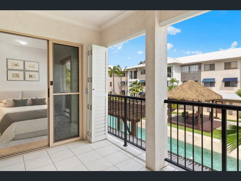 227/29-33 Springfield Crescent, Manoora — photo 1 of 5