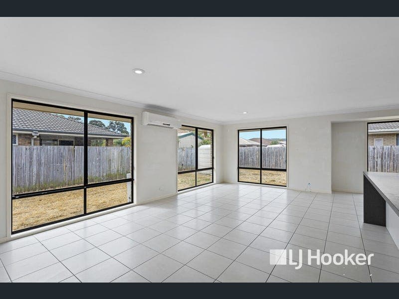 3 Bottlebrush Place, Laidley — photo 1 of 5
