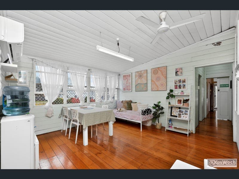 242 UPPER DAWSON ROAD, The Range — photo 1 of 5