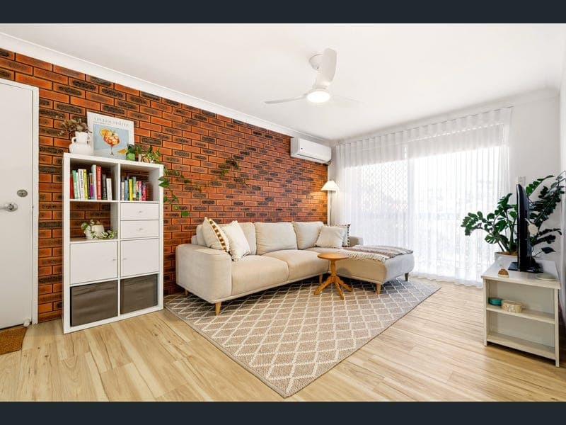 5/27 Norfolk Street, Coorparoo — photo 1 of 5