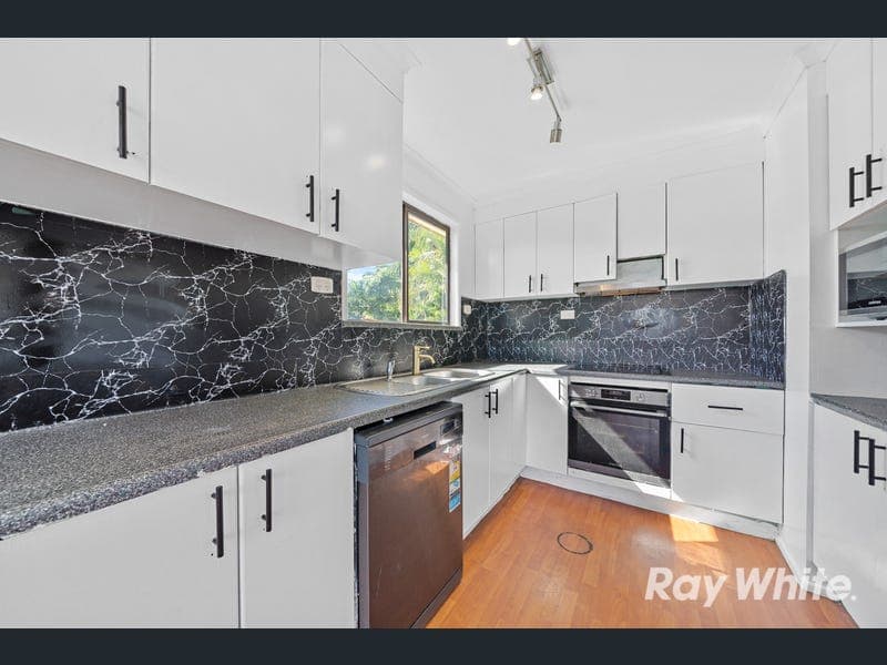 6 Orm Court, Marsden — photo 1 of 5