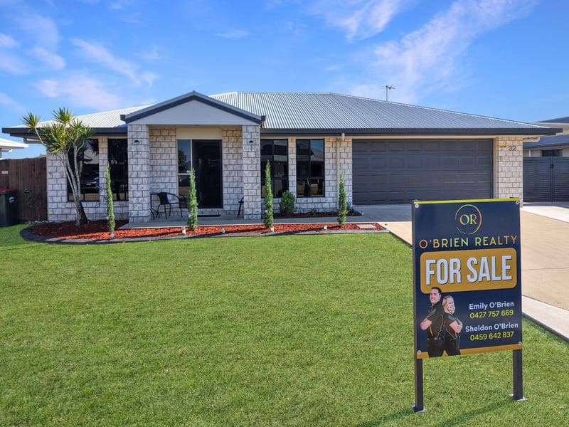 32 Patricia Circuit, Mirani — photo 1 of 5