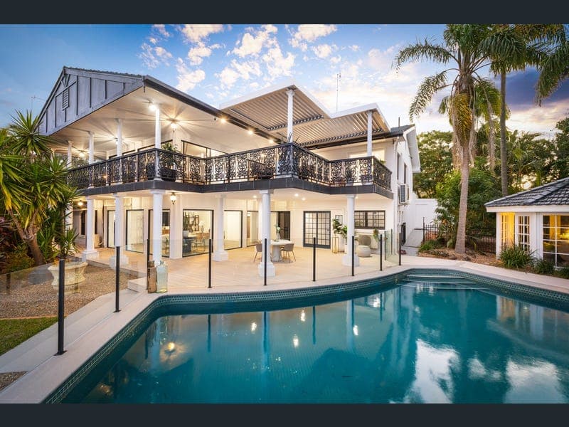19 Wildash Street, Southport — photo 1 of 5