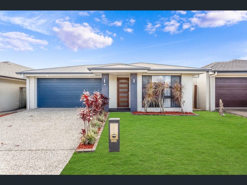 44 Stradbroke Street, Burpengary East — photo 1 of 5