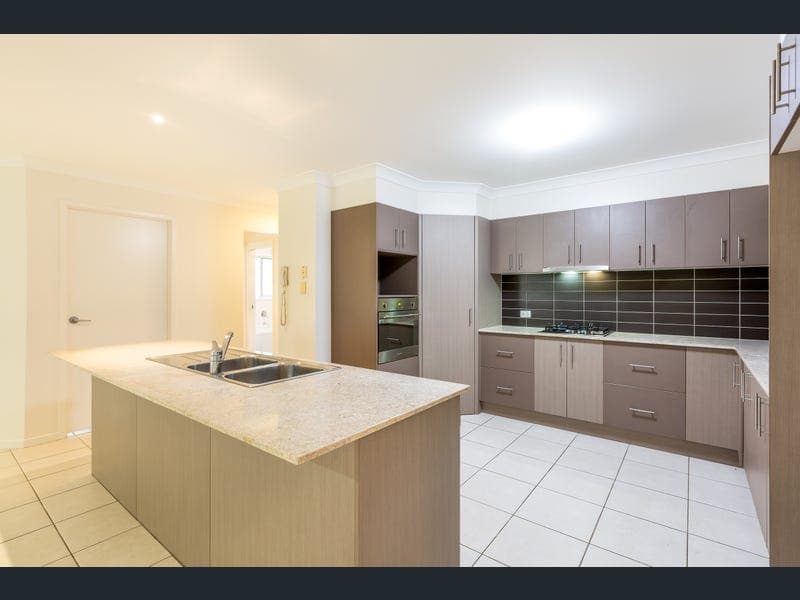 11 Solo Place, Coomera — photo 1 of 5