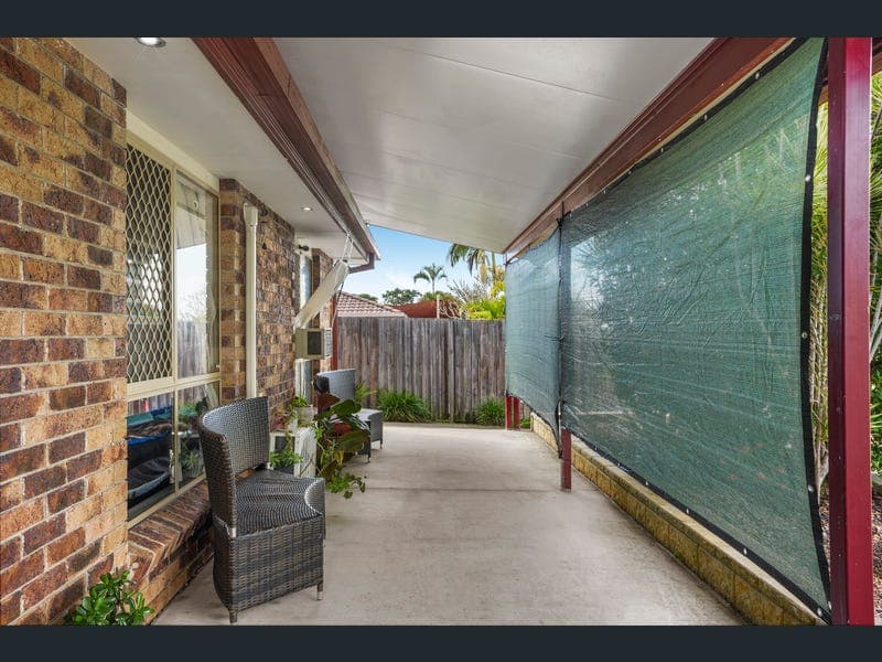 21 Calder Court, Crestmead — photo 1 of 5