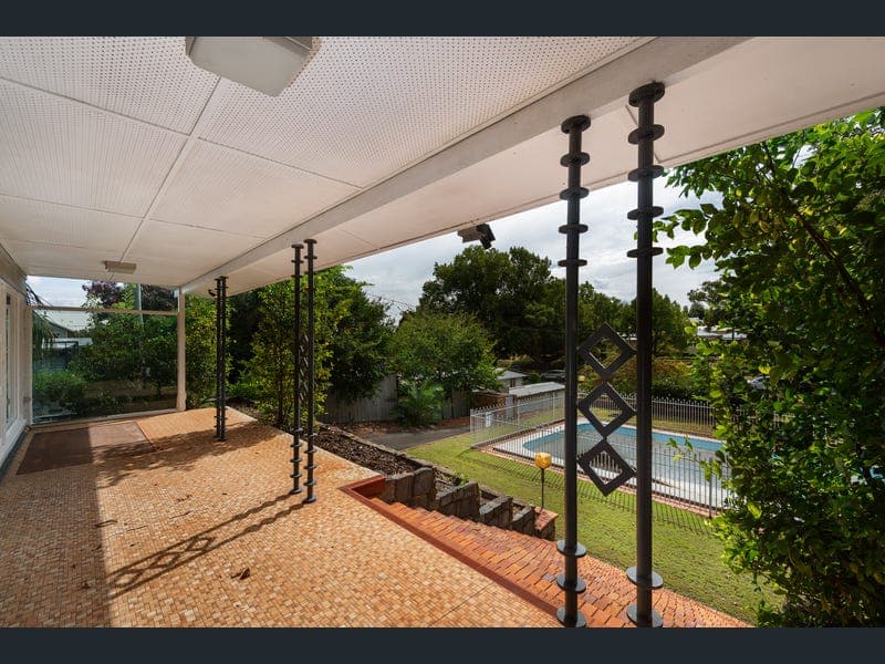 20 Margaret Street, East Toowoomba — photo 1 of 5