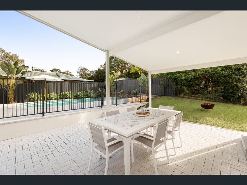 9 Conrad Court, Nambour — photo 1 of 5