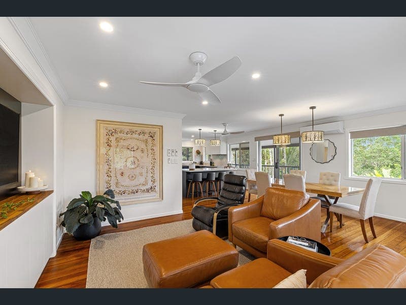 30 Mullers Road, West Woombye — photo 1 of 5