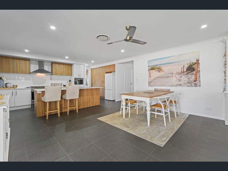 74 Sheridan Drive, Flagstone — photo 1 of 5