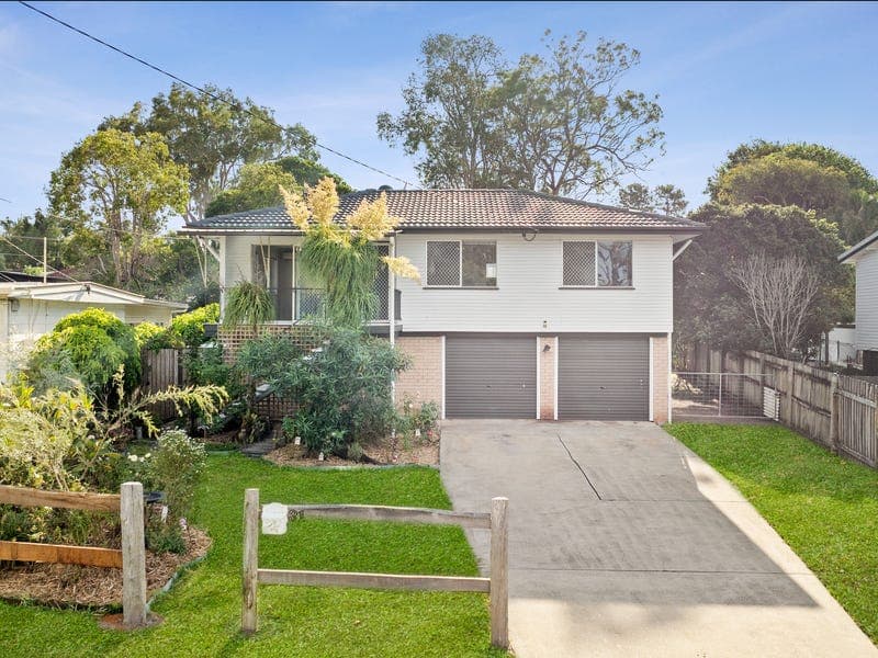 31 Cowper Avenue, Eagleby — photo 1 of 5