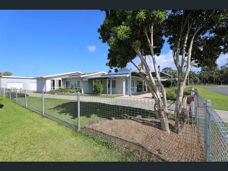 6 Hawkins Street, Gordonvale — photo 1 of 5