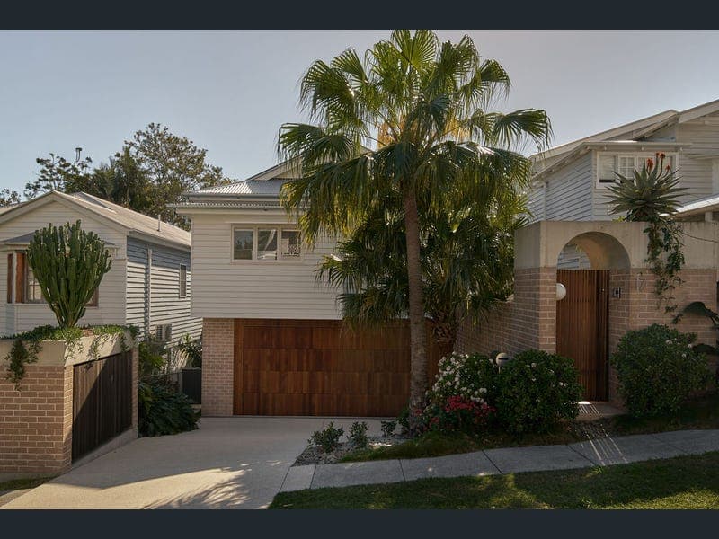 17 Leslie Street, Bardon — photo 1 of 5