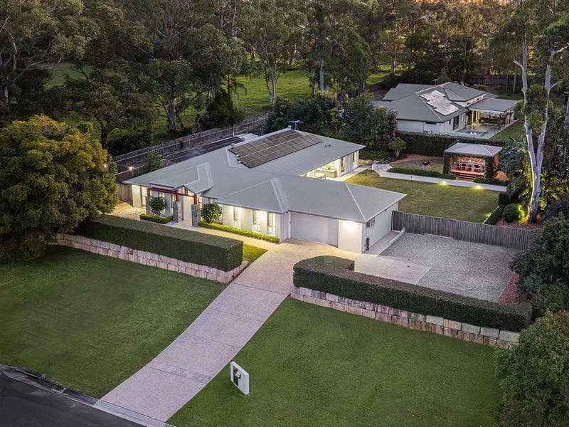96 Mossvale Drive, Wakerley — photo 1 of 5