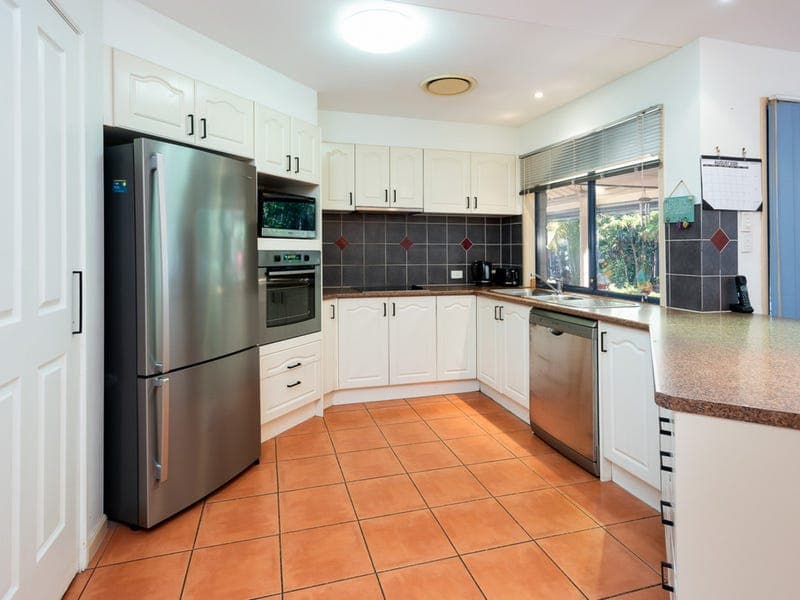 43 Feathertop Crescent, Pacific Pines — photo 1 of 5