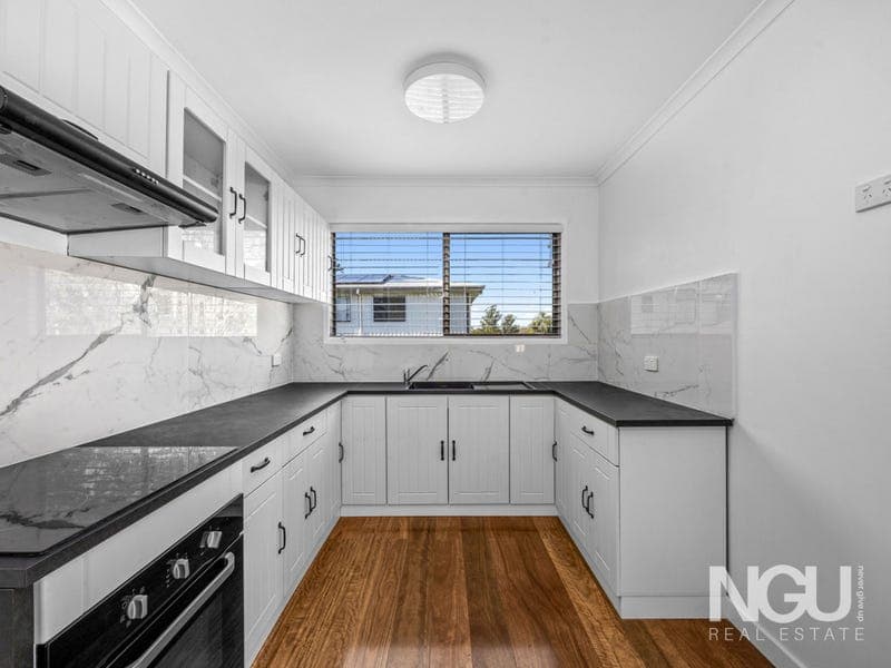 38 Tessman Street, Riverview — photo 1 of 5
