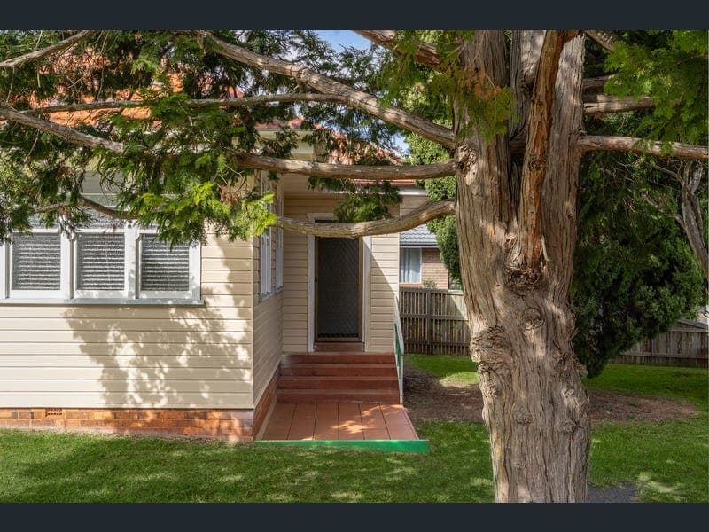 198 MacKenzie Street, Rangeville — photo 1 of 5
