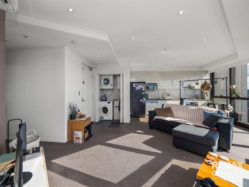 Level 33/501 Adelaide Street, Brisbane City — photo 1 of 5