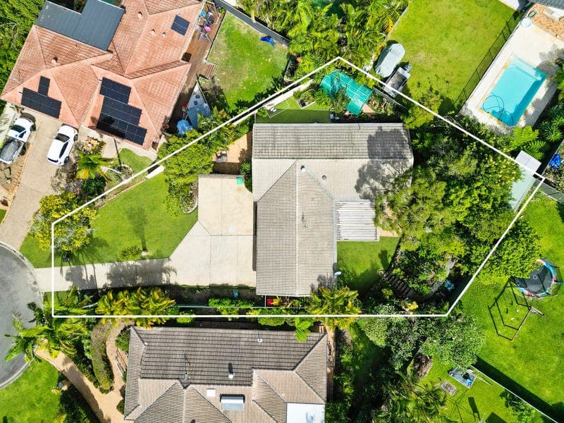 30 Bendigo Crescent, Tallai — photo 1 of 5