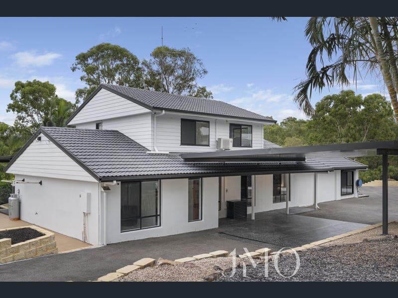 15 Edwards Place, Ormeau — photo 1 of 5