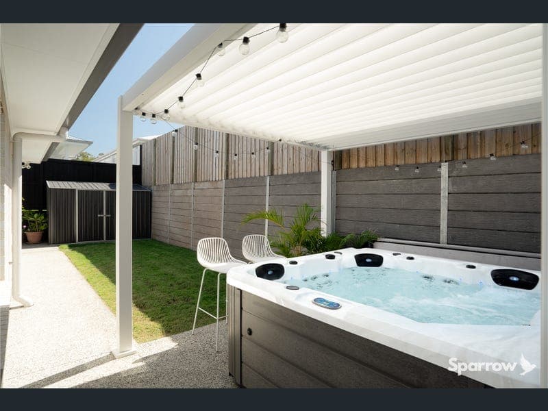 7 Havenview Court, Bahrs Scrub — photo 1 of 5