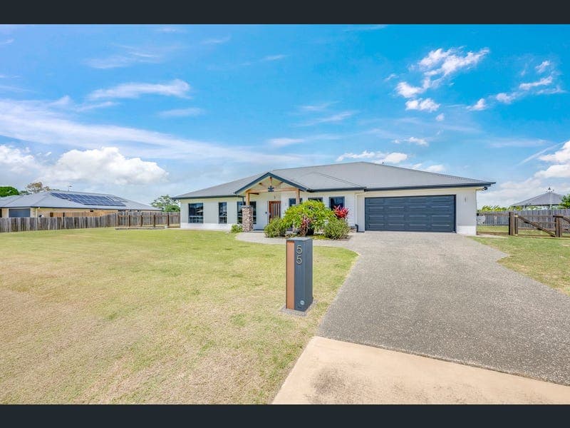 55 James Henderson Way, Gooburrum — photo 1 of 5