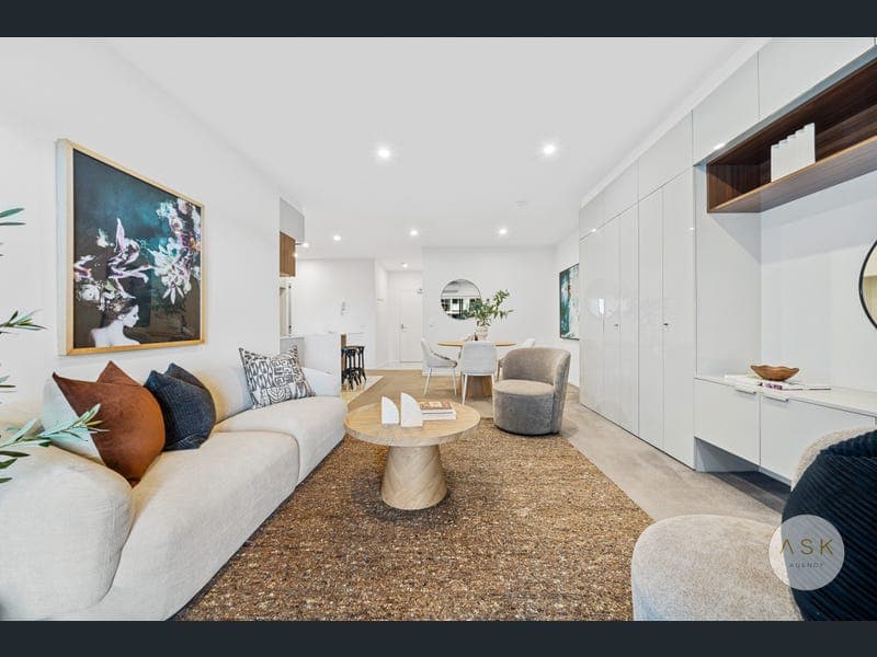 224/21 MASTERS STREET, Newstead — photo 1 of 5