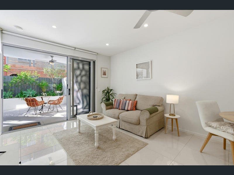 105/50 Lamington Avenue, Lutwyche — photo 1 of 5