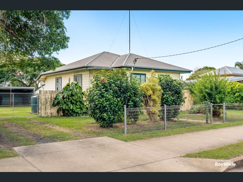 17 Fe Walker Street, Bundaberg South — photo 1 of 5