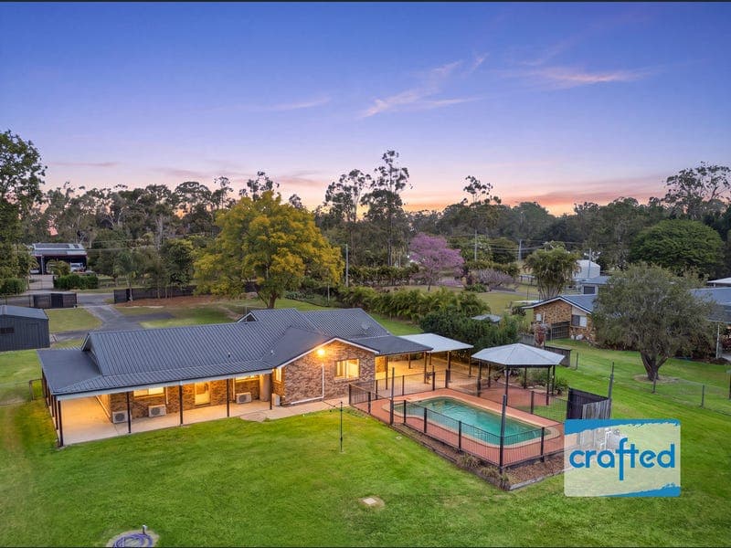 46 Kallioota Street, Greenbank — photo 1 of 5