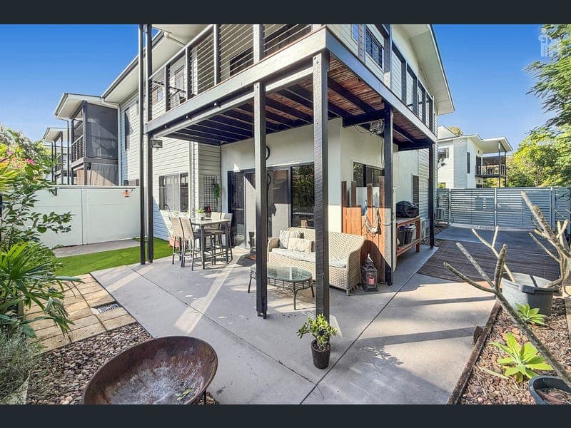 1/29 Tavistock Street, Torquay — photo 1 of 5