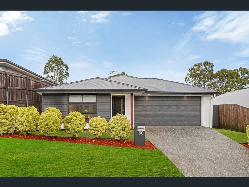 60 Bayswood Circuit, Redland Bay — photo 1 of 5