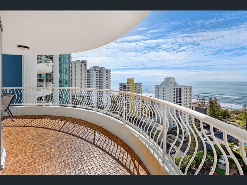 17C/30 Laycock Street, Surfers Paradise — photo 1 of 5