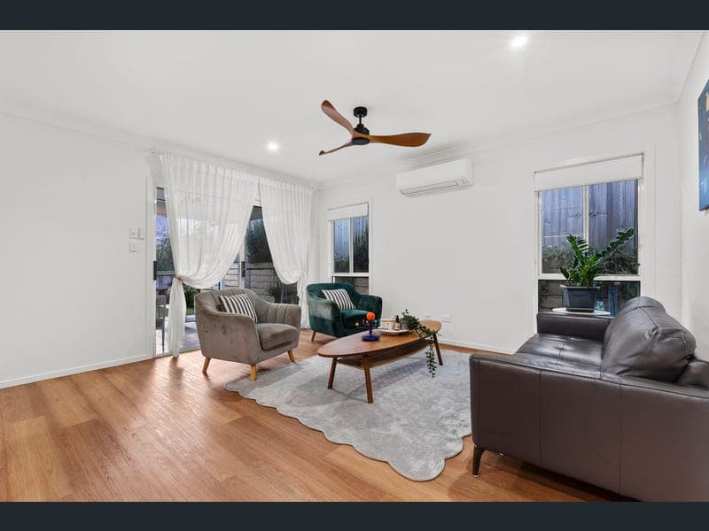 34 Hoist Court, Augustine Heights — photo 1 of 5
