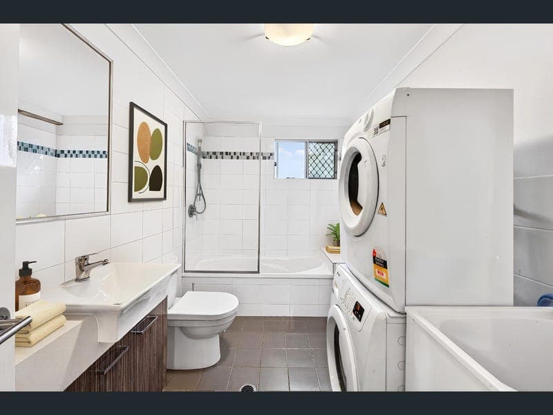 1/52 Birdwood Street, Zillmere — photo 1 of 5