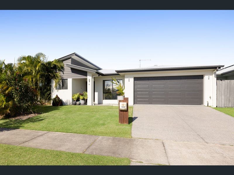13 Sally Crescent, Nirimba — photo 1 of 5