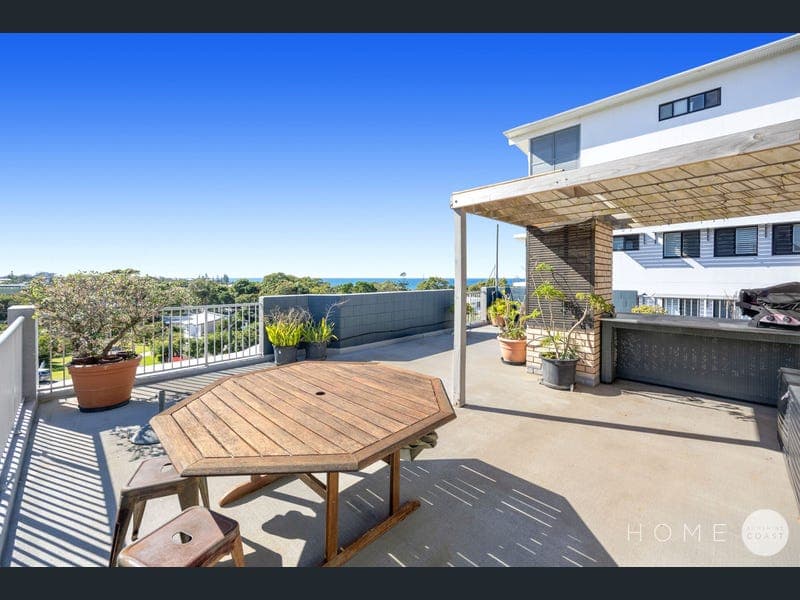 11/38A King Street, Kings Beach — photo 1 of 5
