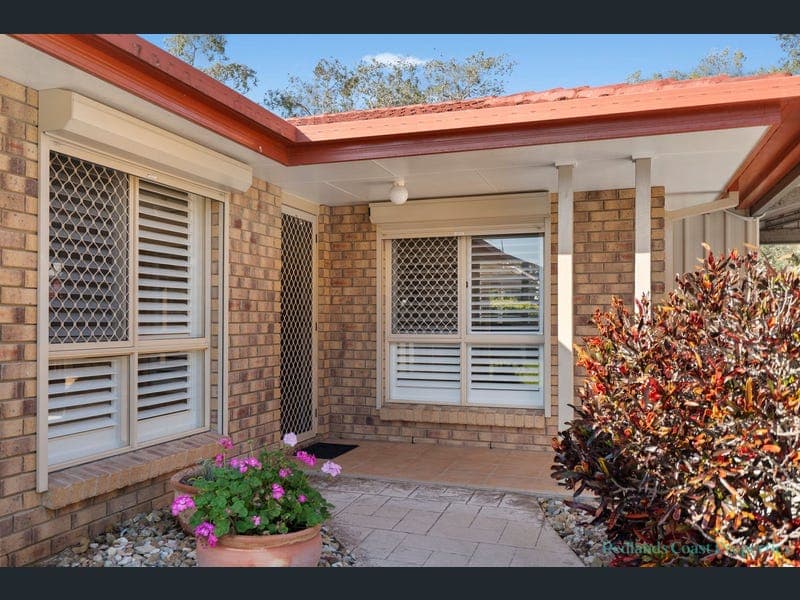 16 Peppercorn Crescent, Victoria Point — photo 1 of 5