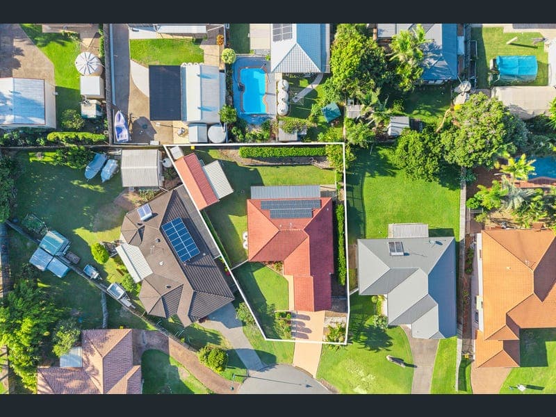 19 Arlington Court, Kawungan — photo 1 of 5