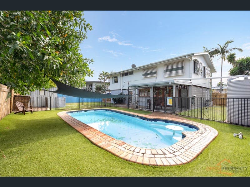 11 Valencia Street, Kirwan — photo 1 of 5