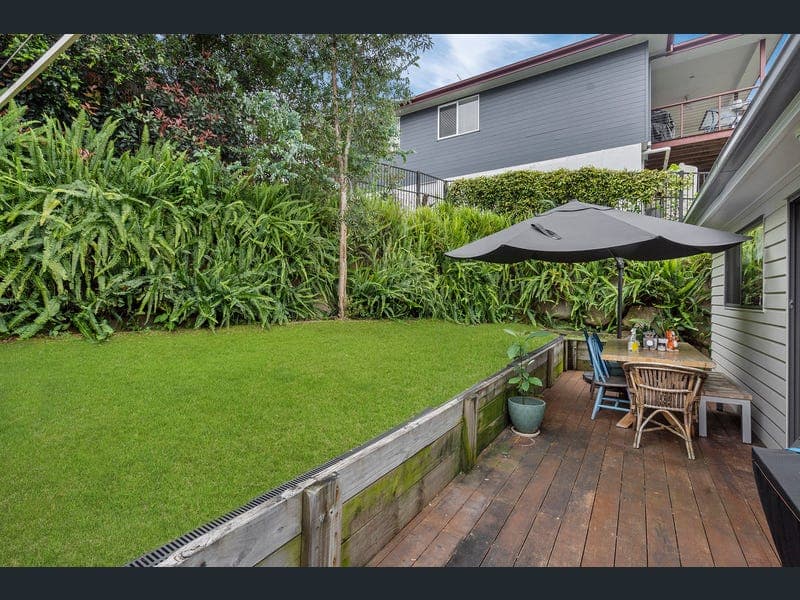 21 Creekside Court, Everton Hills — photo 1 of 5