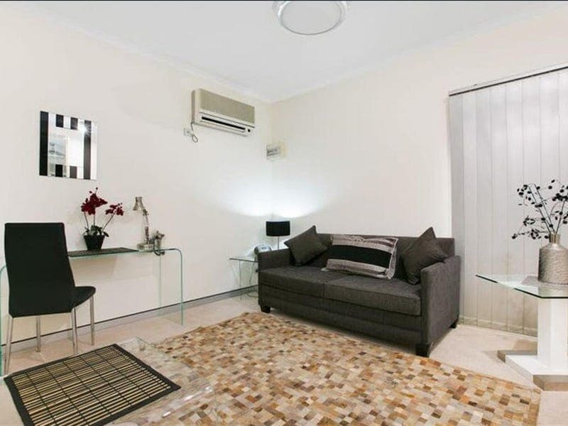 5/319 Severin Street, Parramatta Park — photo 1 of 5