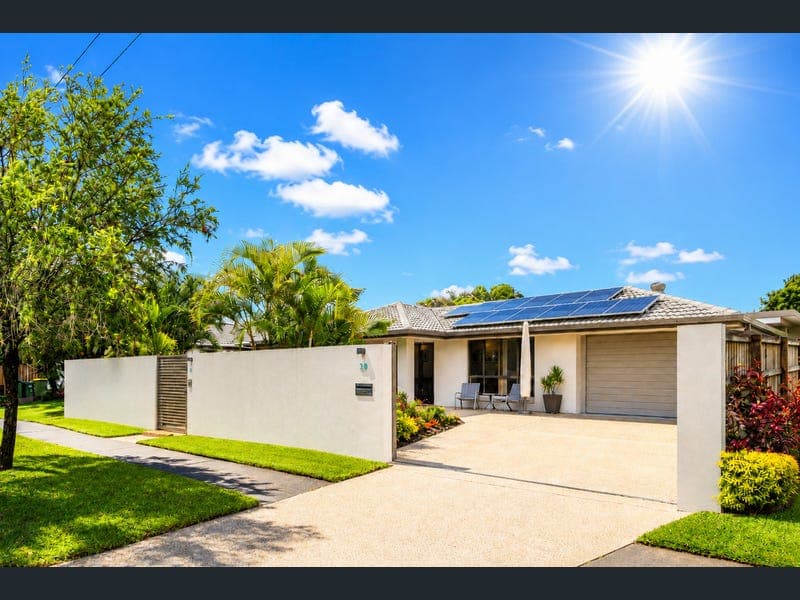 30 Baroona Street, Wurtulla — photo 1 of 5